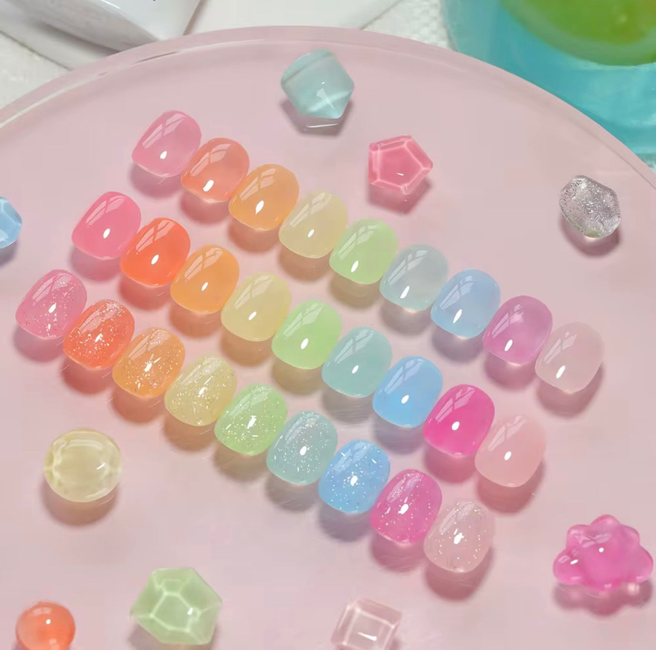 NEON PUDDING COLLECTION (GOVANDI)