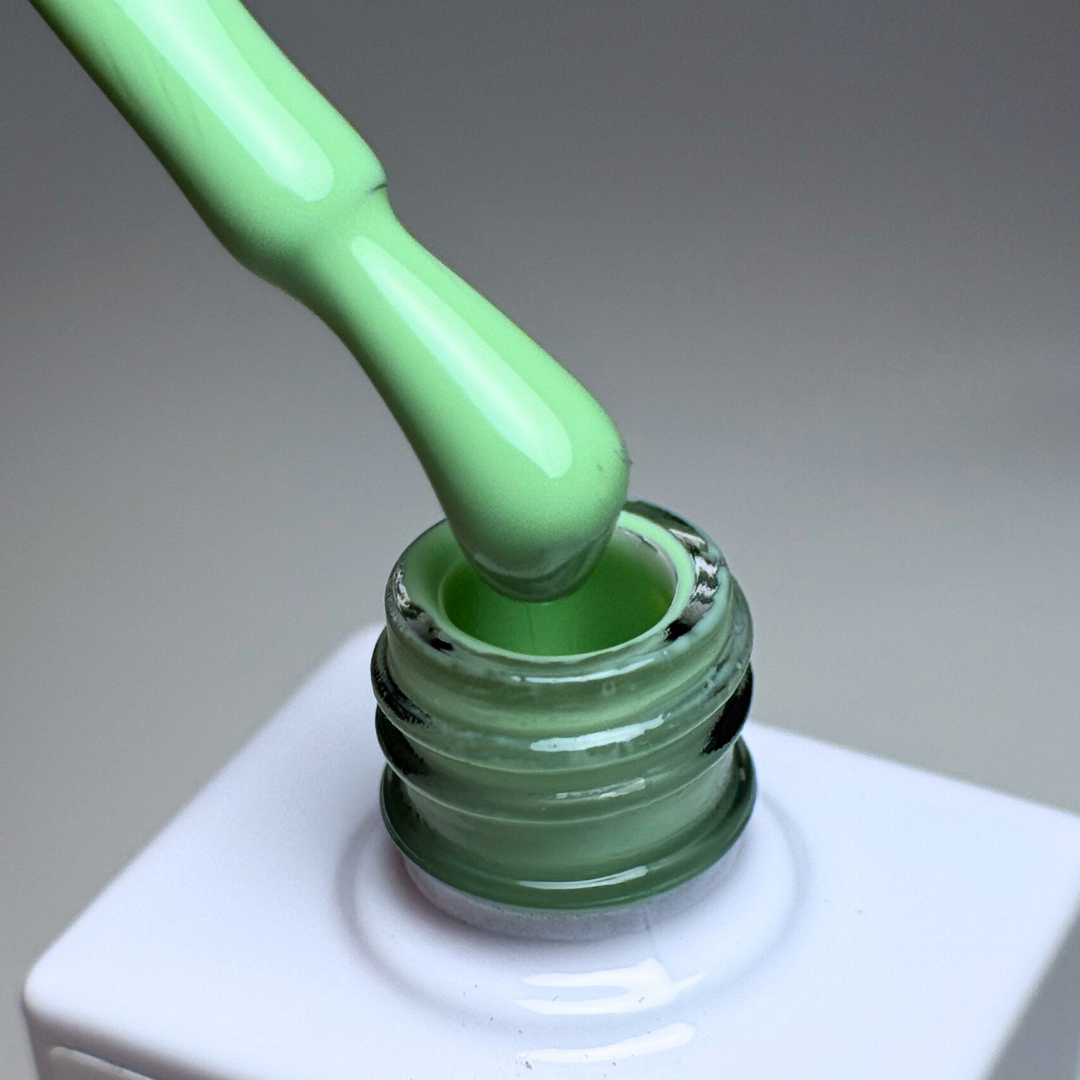 MINT GEL POLISH