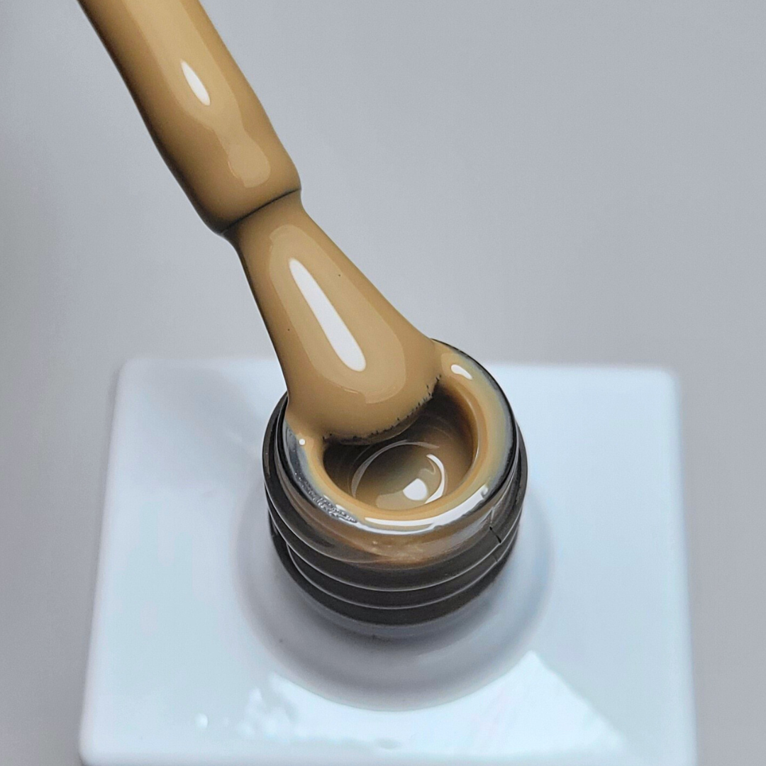 HAZEL GEL POLISH