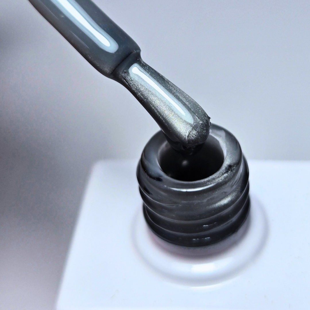 SILVER SATIN CAT EYE