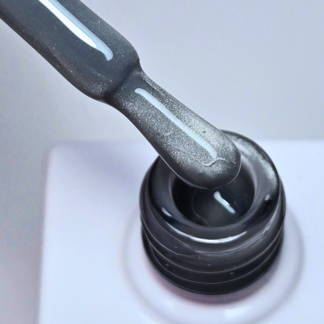 SILVER SATIN CAT EYE
