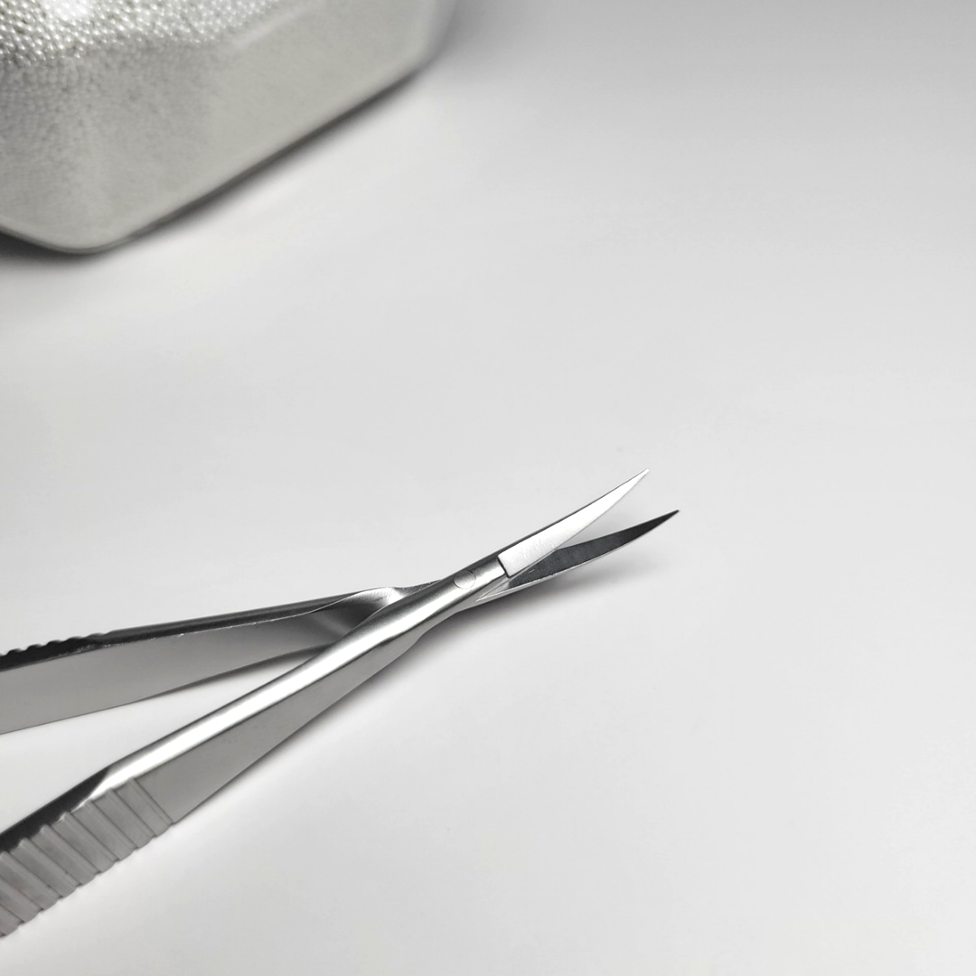 RUSSIAN SCISSORS