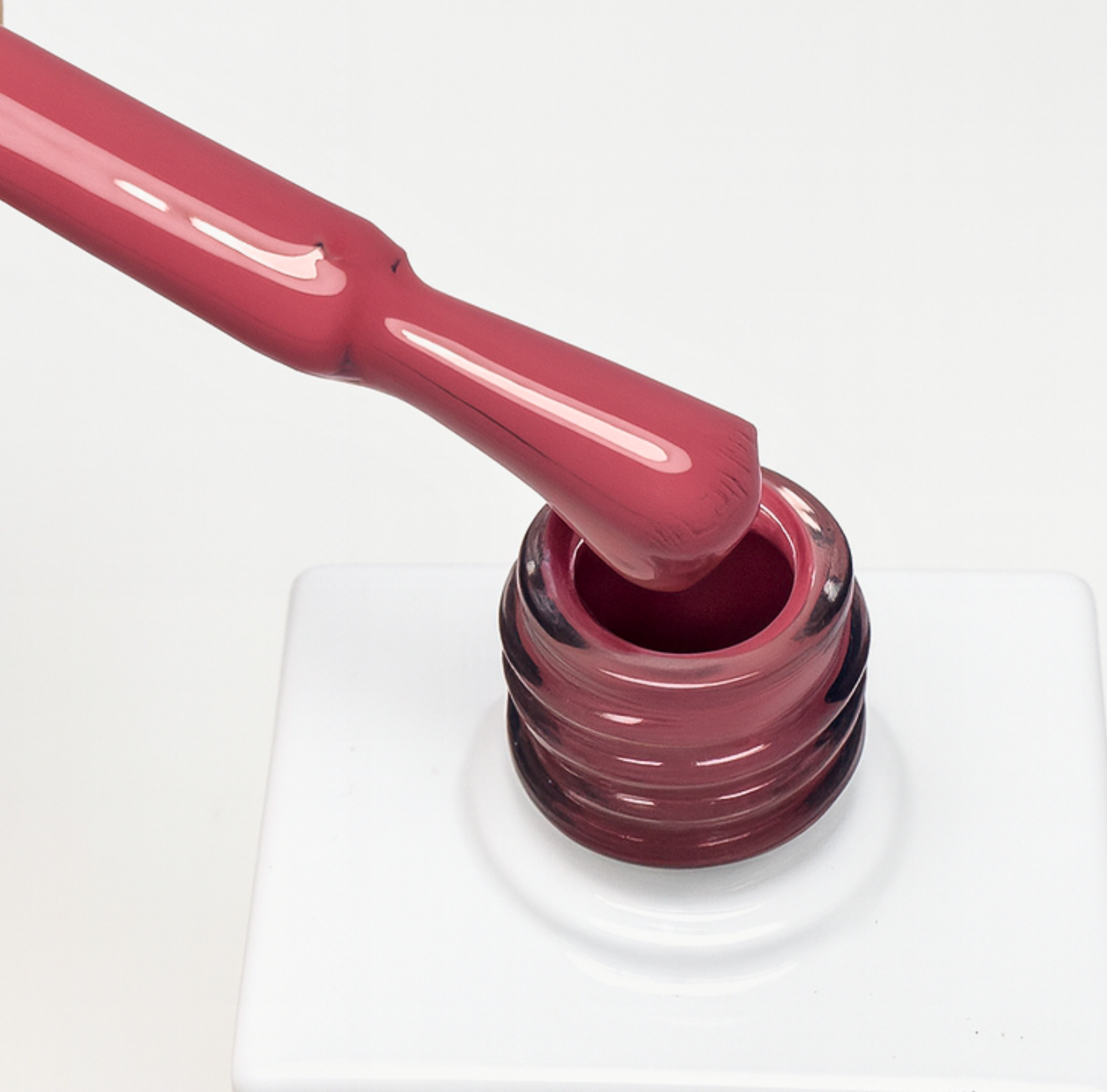 ROUGE GEL POLISH