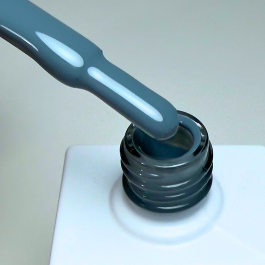 HOLIDAY #08 GEL POLISH