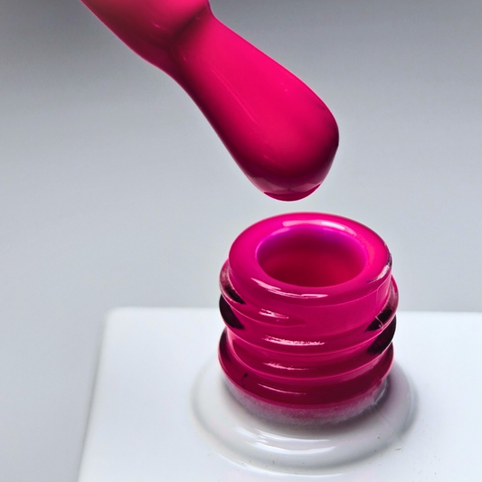 COUTURE GEL POLISH