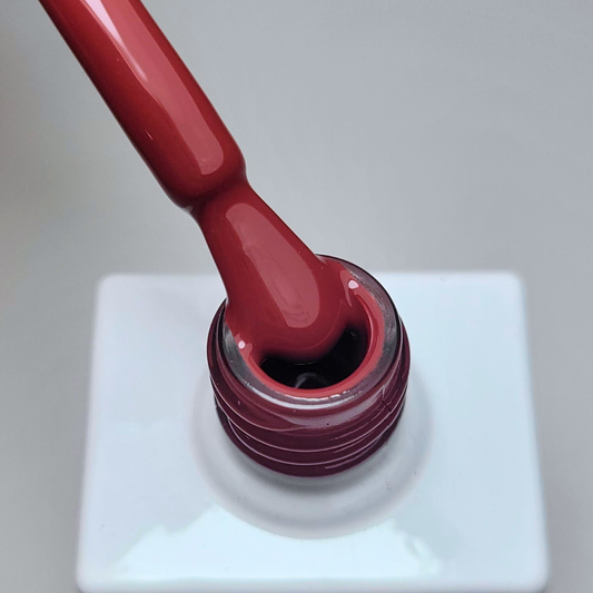 RUSSET GEL POLISH