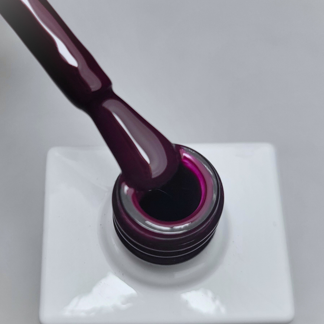 WINE GEL POLISH