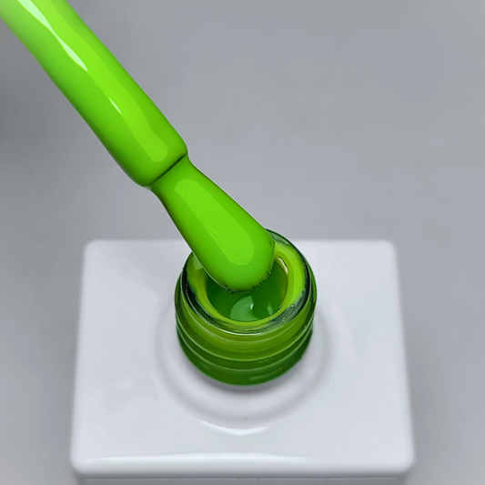 CUCUMBER GEL POLISH
