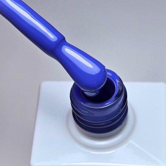 STEEL BLUE GEL POLISH